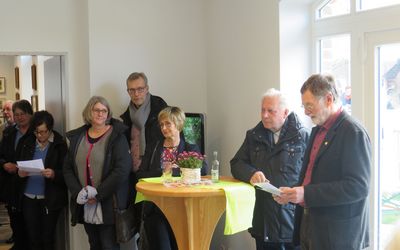 Begrüßung durch Hans-Hermann Dittmer Das Foto zeigt die Begrüßung durch den Heimatvereinsvorsitzenden Hans-Hermann Dittmer.