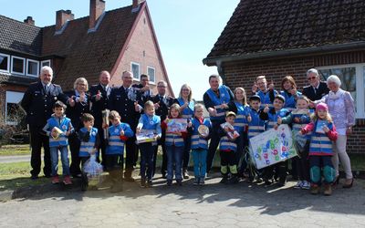 Kinderfeuerwehr Das Bild zeigt die Kinderfeuerwehr in Behringen