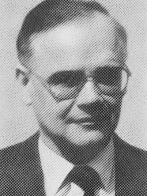 Portaitfoto Gemeindedirektor Walter Schenk